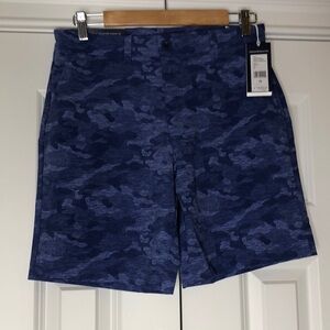 Vineyard Vines 8” Printed Perf Breaker Short in Skyfall 30